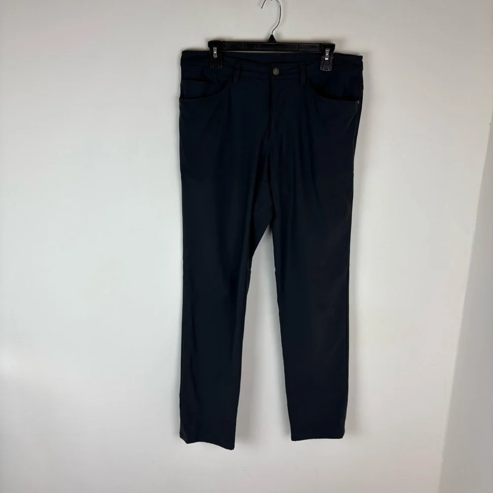 Lululemon ABC Classic Fit 5 Pocket Black Chino Athletic Pants Size 33